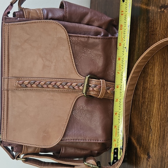 Bueno Tan and Brown Crossbody Bag - Picture 7 of 11